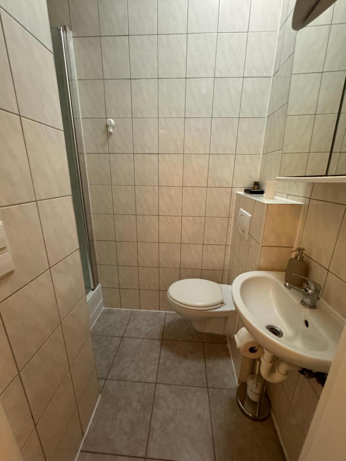 F-F Haus Monteuren Unterkunft Neuhausen auf den Fildern Exterior photo